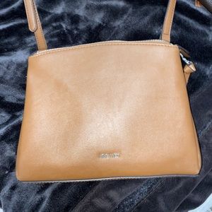 crossover or shoulder purse